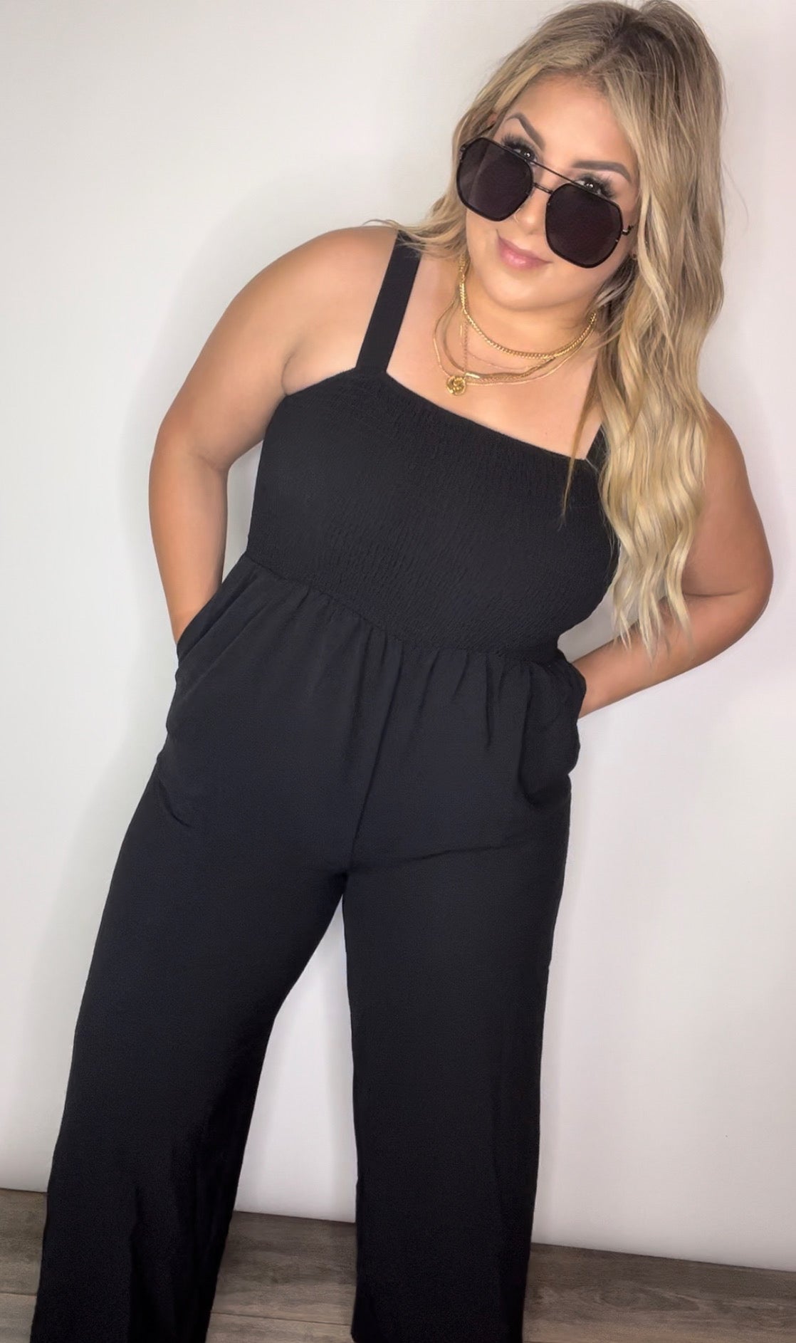 EYES ON ME PANTS JUMPSUIT-BLACK